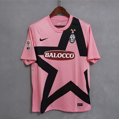 Juventus 11/12 Away kit