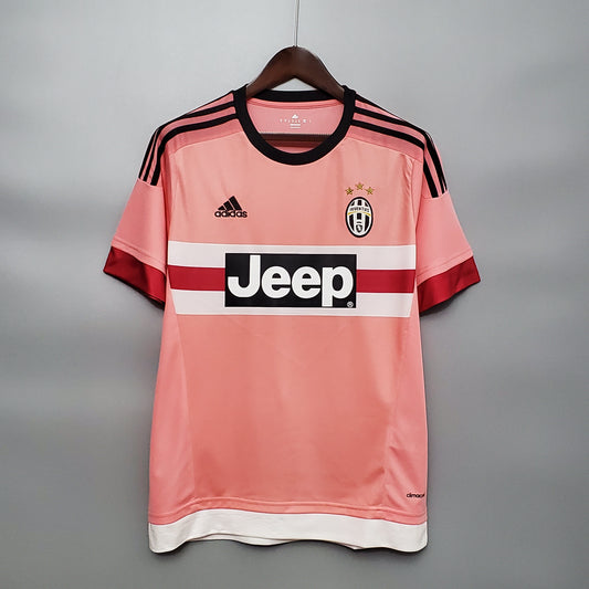 Juventus 15/16 Away kit