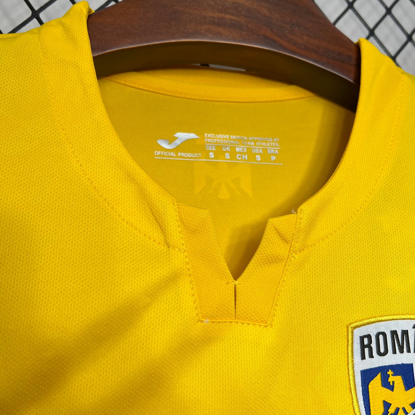 Romania 24/25 Home kit