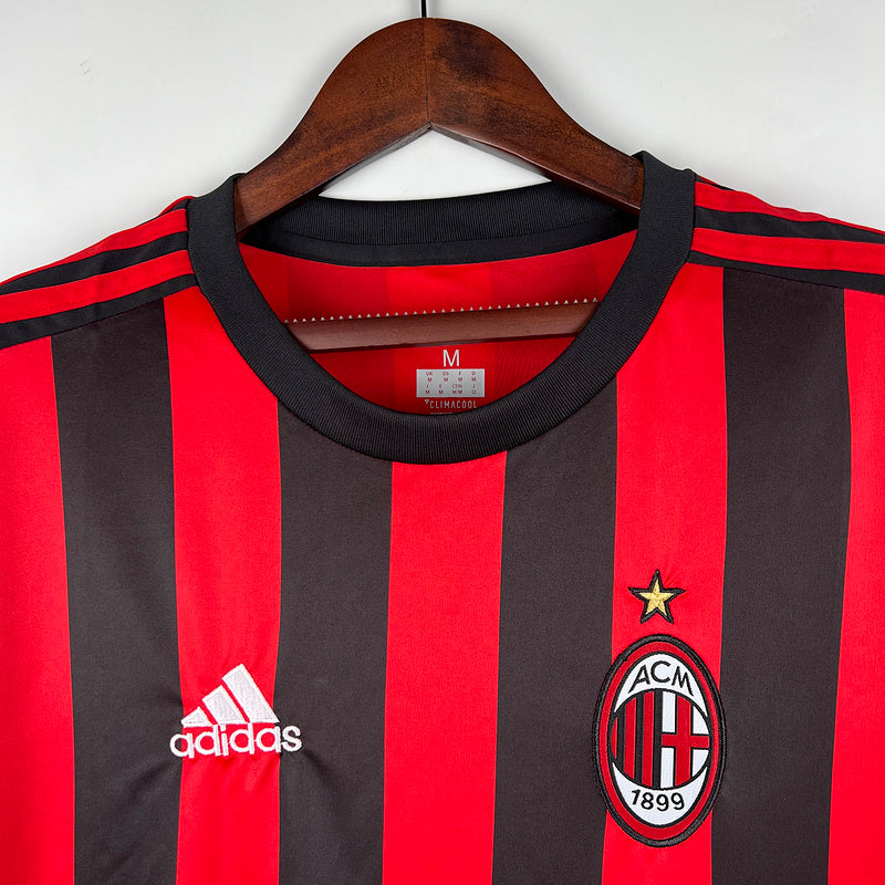 AC Milan 17/18 Home kit