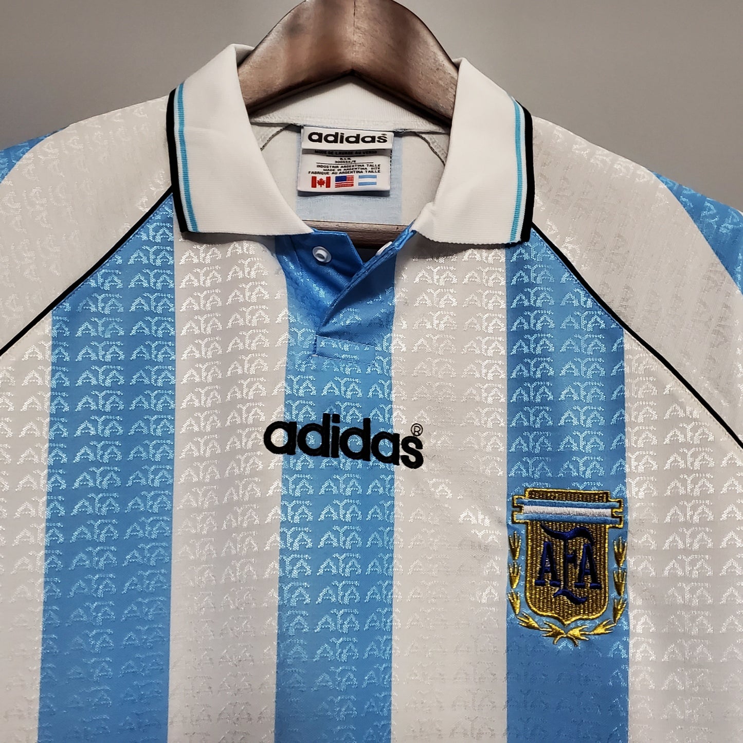 Argentina 96/97 Home kit