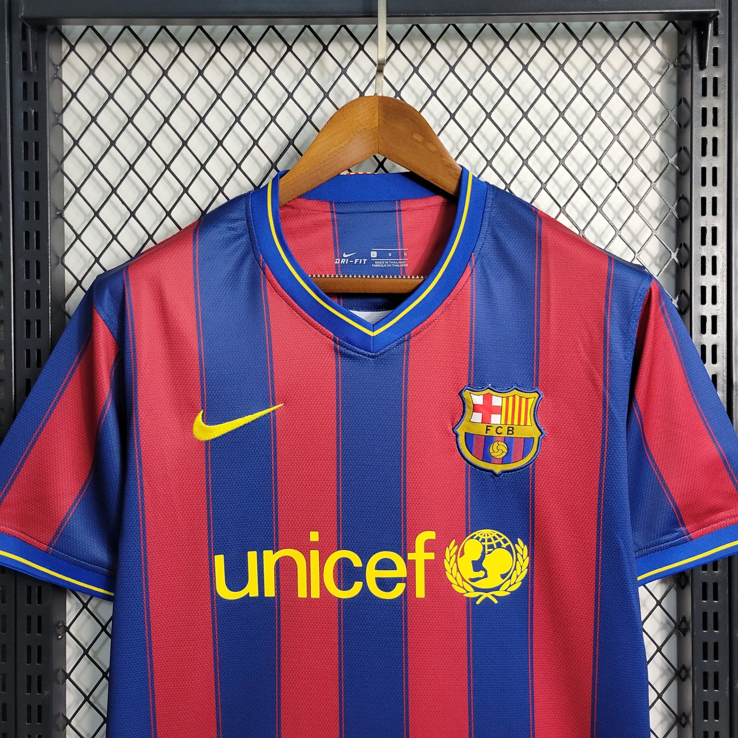 Barcelona 09/10 Home kit