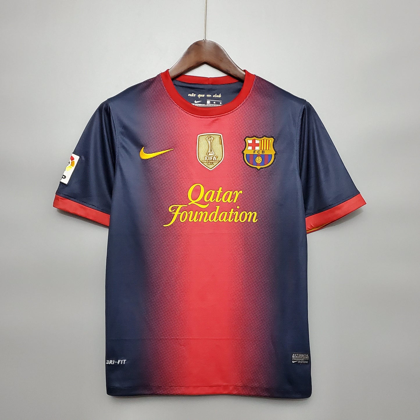 Barcelona 12/13 Home kit