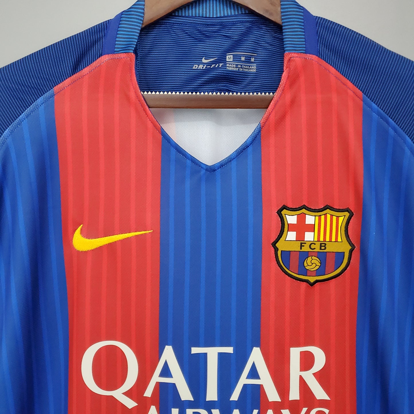 Barcelona 16/17 Home kit