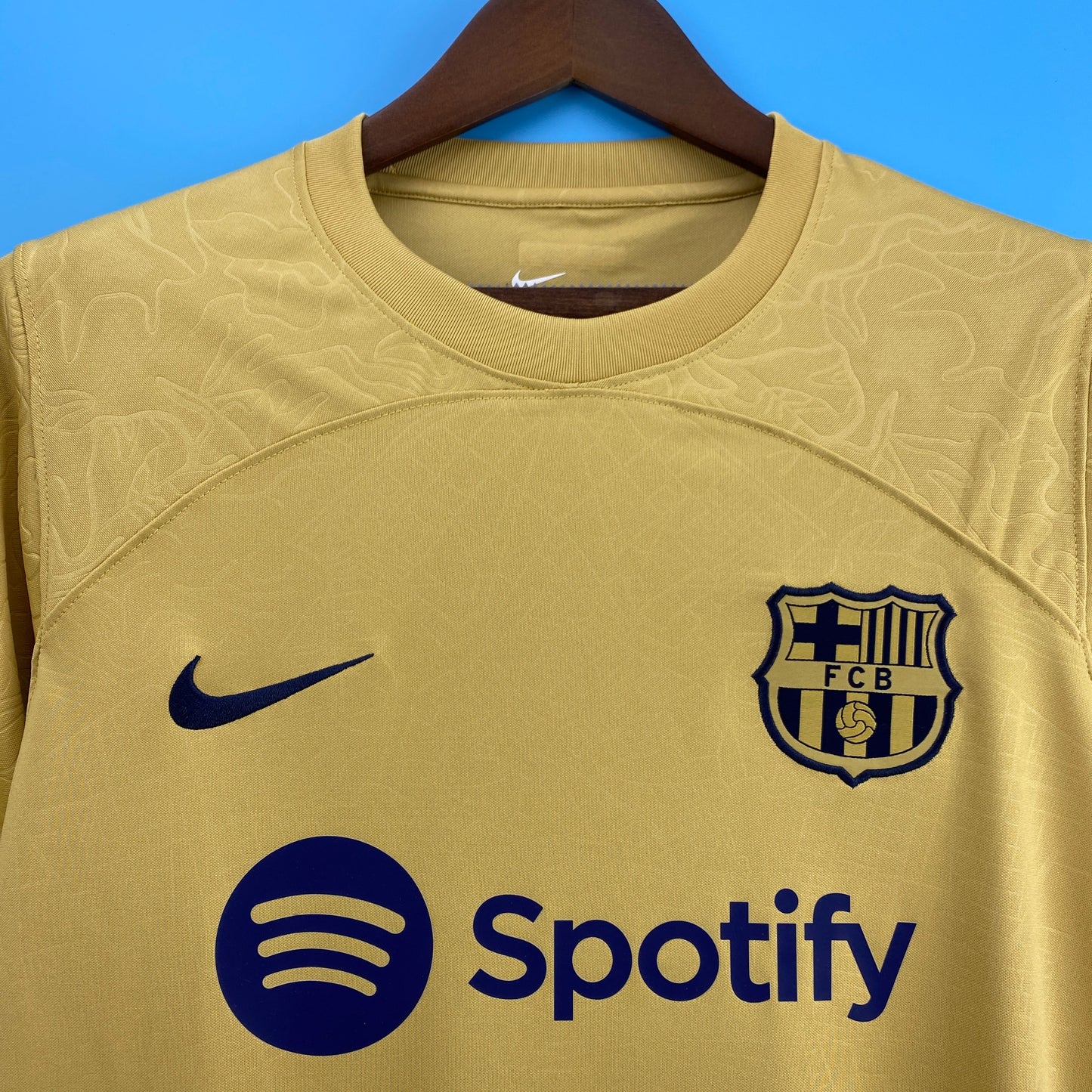 Barcelona 22/23 Away kit