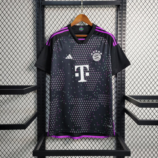 Bayern München 23/24 Away kit