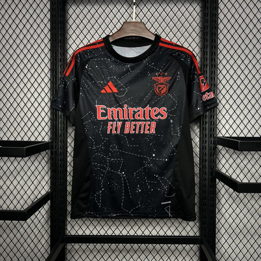 Bnefica 24/25 Away kit