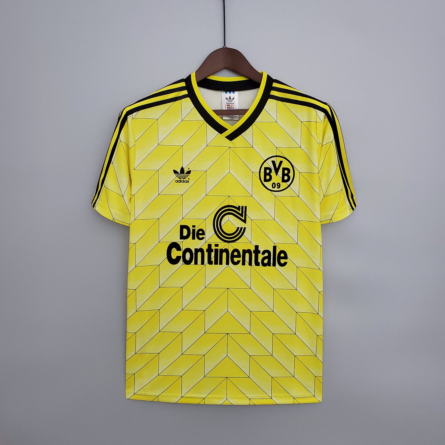 Borussia Dortmund 1988 Retro kit