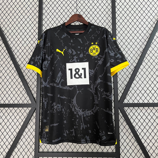 Borussia Dortmund  23/24 Away kit