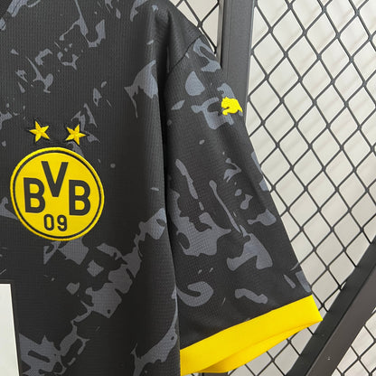 Borussia Dortmund  23/24 Away kit