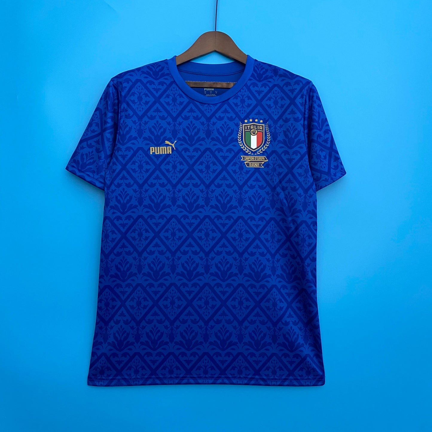 Italy 2022 Winner Blue kit