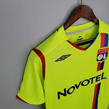 Lyon 08/09 kit