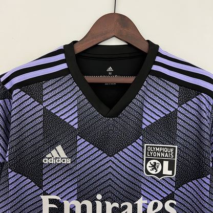 Lyon 23/24 Third kit