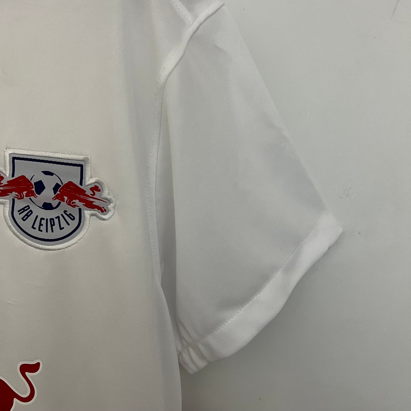 RB Leipzig 23/24 Home kit