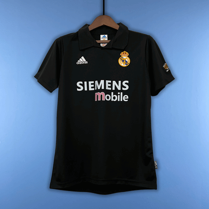 Real Madrid 02/03 away