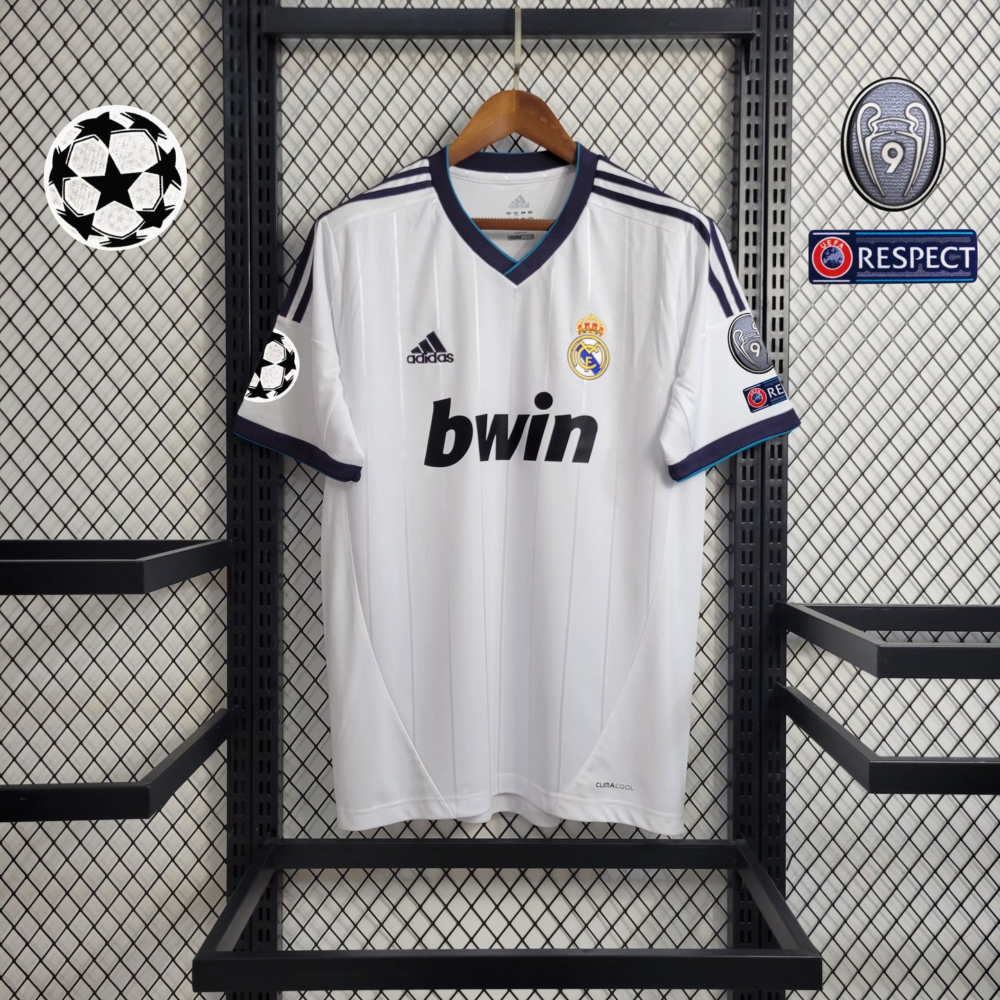 Real Madrid 12/13 Home kit