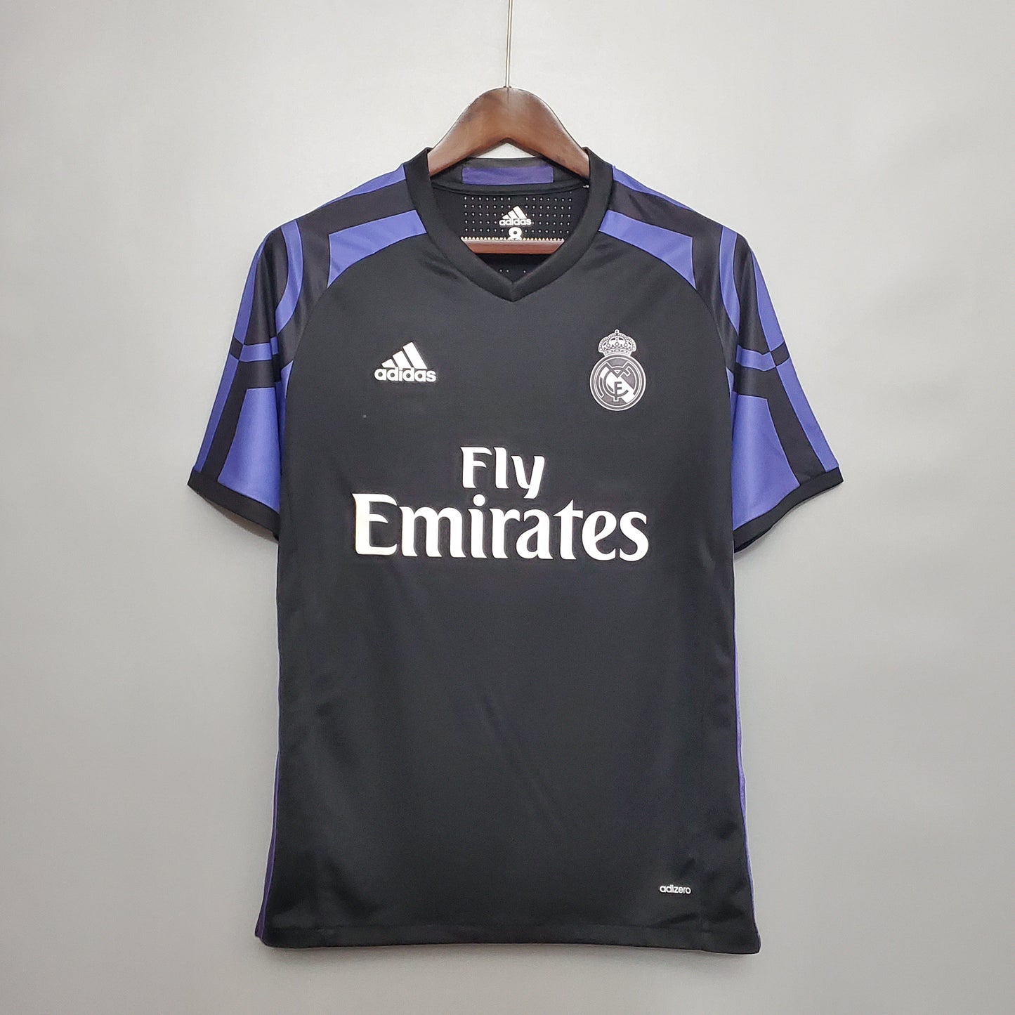 Real Madrid 15/16 Third kit