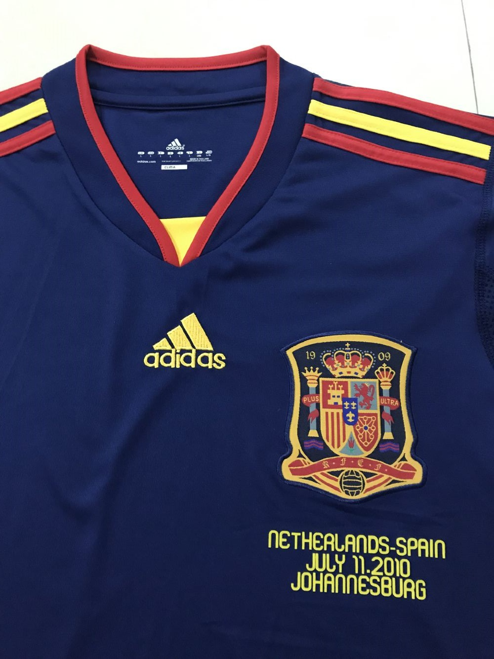 Spain 2010 Away kit