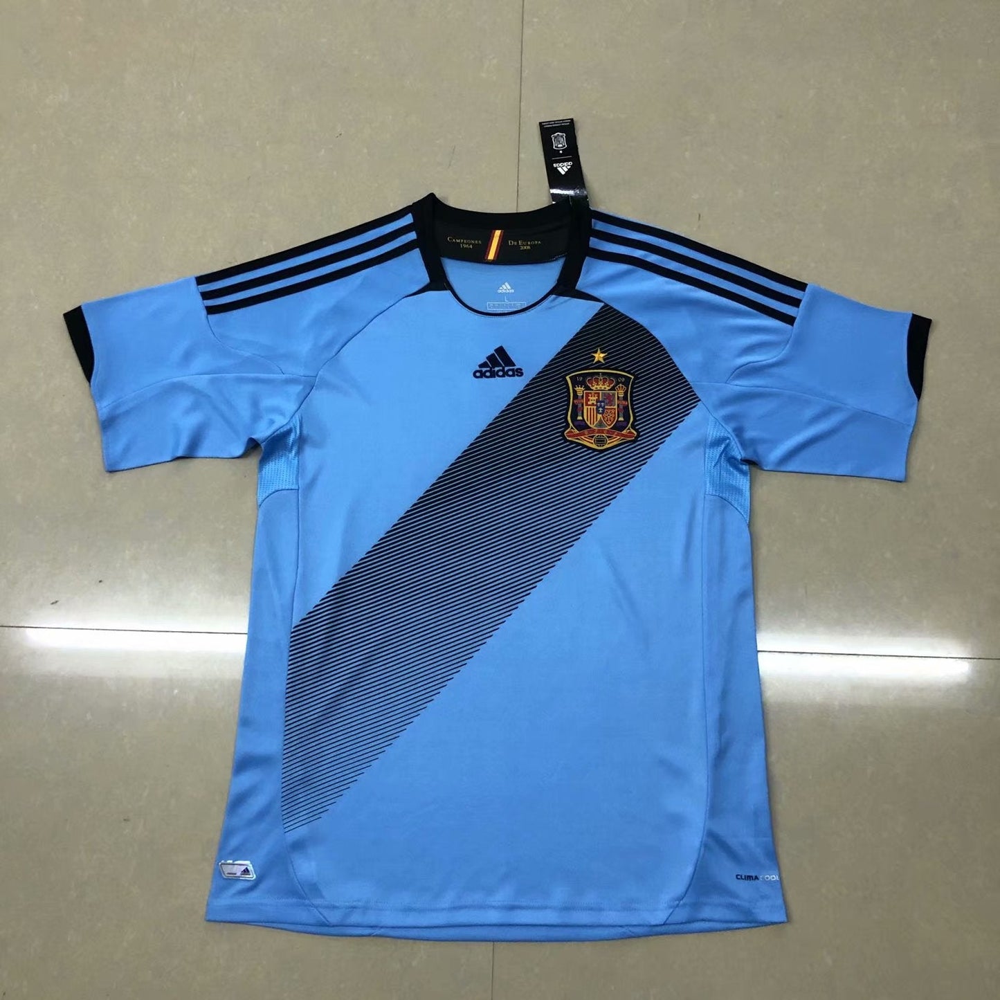 Spain 2012 away kit