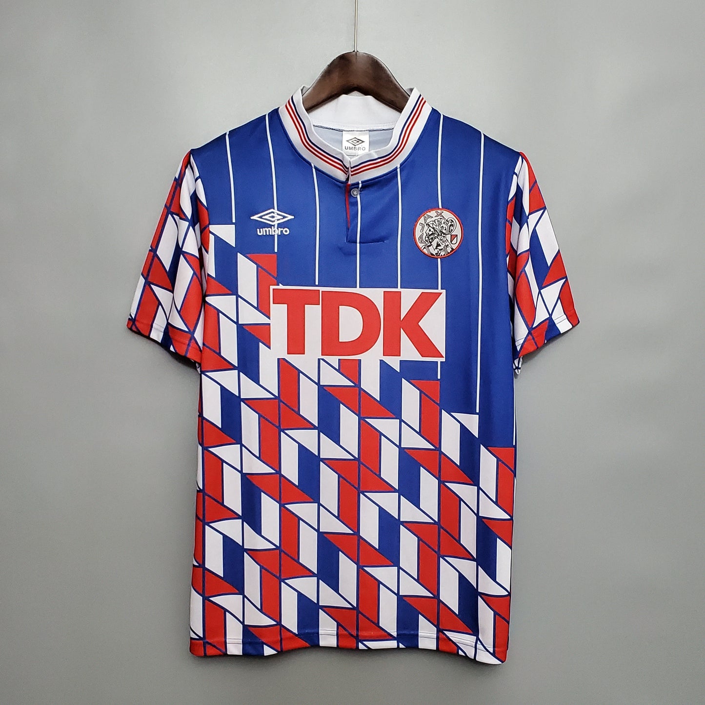 Ajax 89/90 Away kit