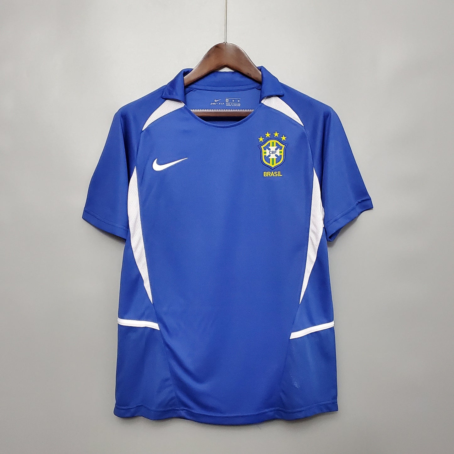 Brasil 02/03 Away kit