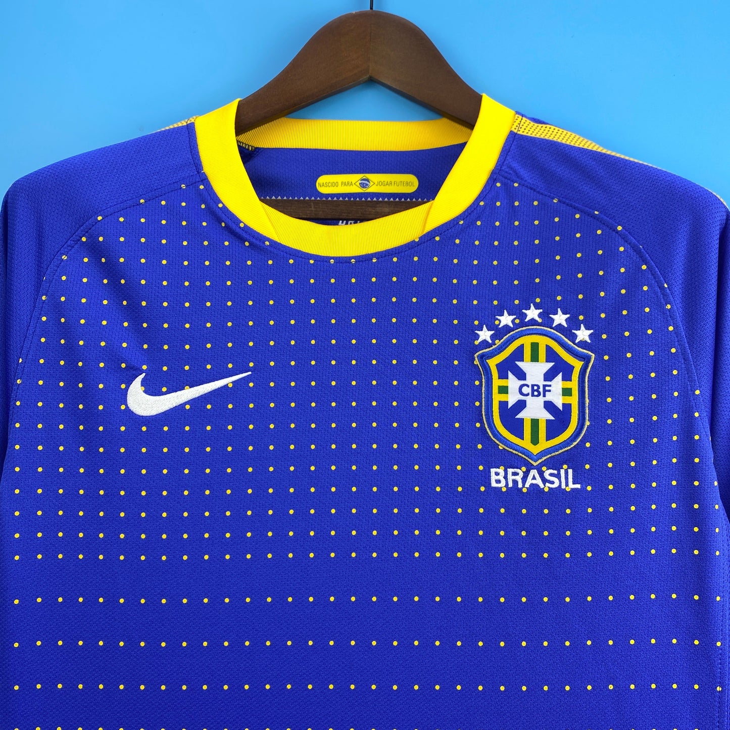 Brasil 10/11 Away kit