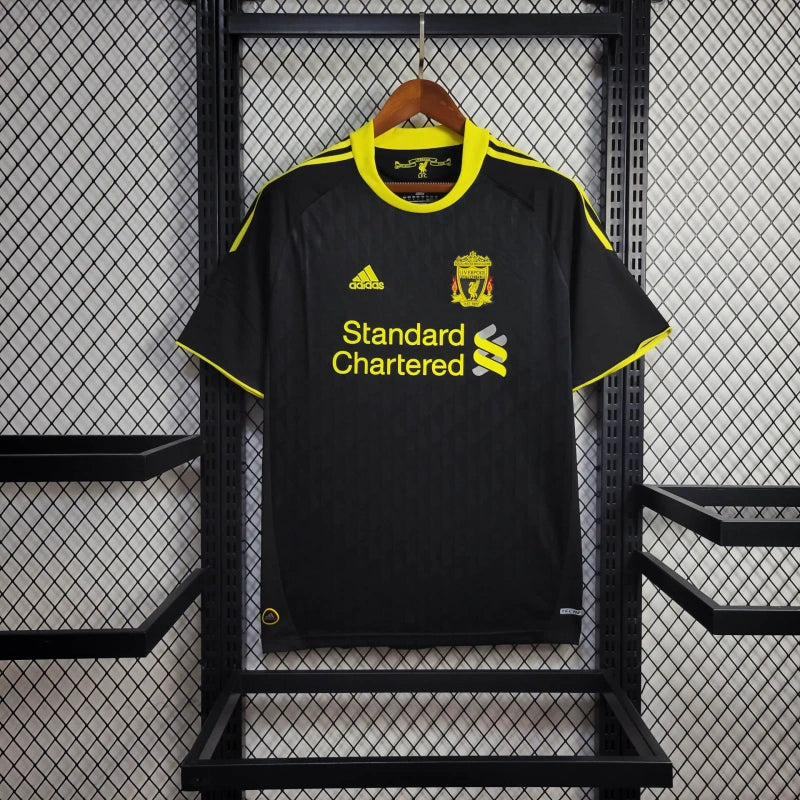 Liverpool 10/11 Away kit