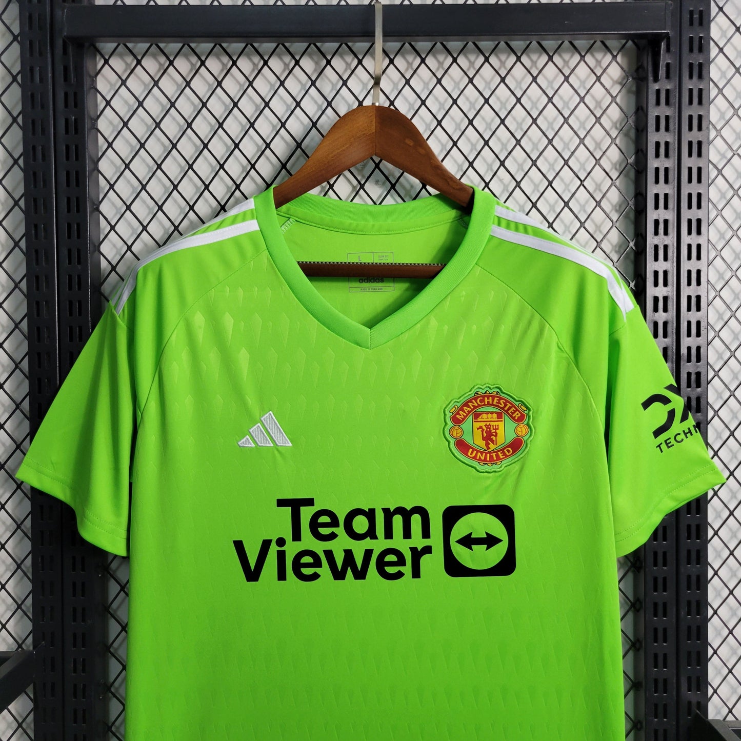 Manchester United 23/24 Goalkeeper kit