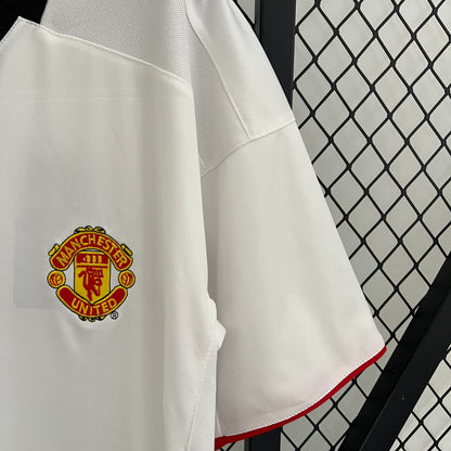 Manchester United 02/03 Away kit