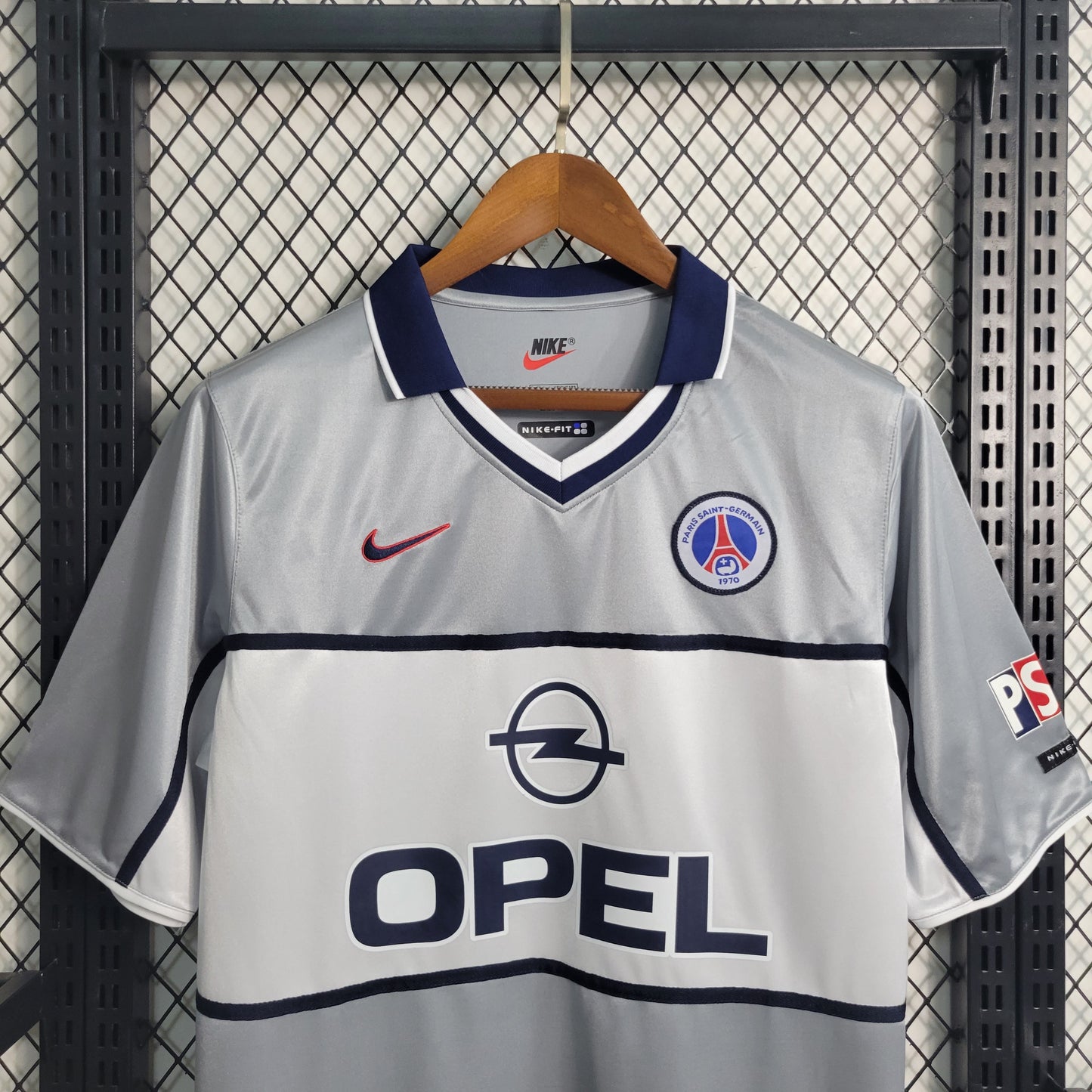 PSG 2000 Away kit