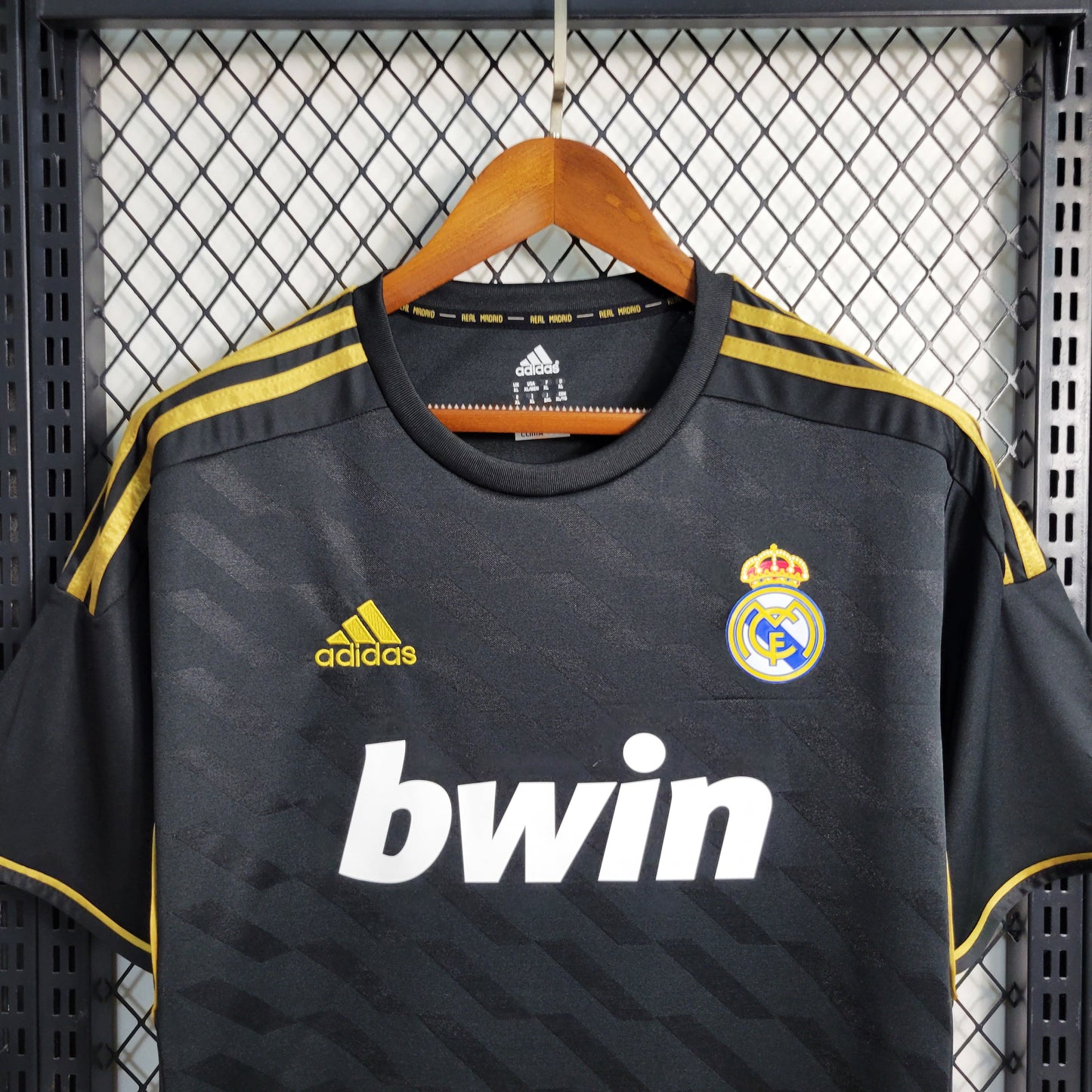 Real Madrid 11/12 Away kit