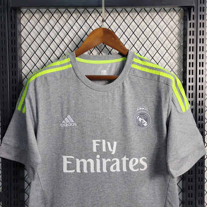 Real Madrid 15/16 Away kit