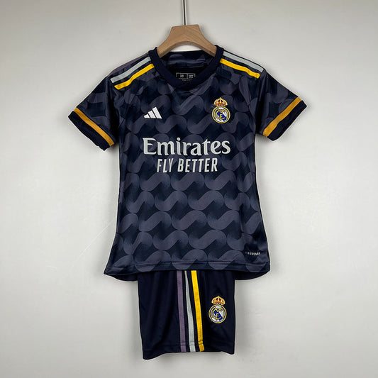 Real Madrid 23/24 Away