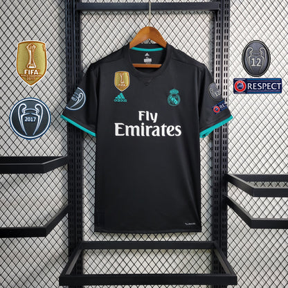 Real Madrid 17/18 Away kit