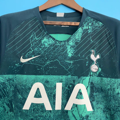 Tottenham 18/19 Third kit