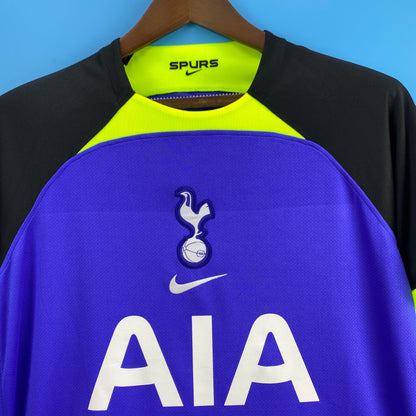 Tottenham 22/23 Away kit